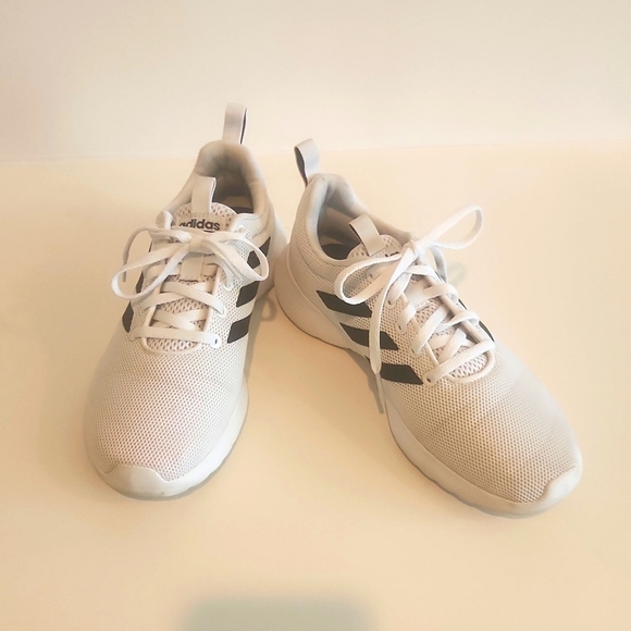 Adidas - Picture 1 of 6